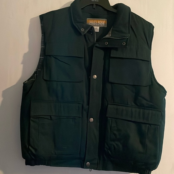 EAGLES RIDGESNOW VEST BRAND NEW. - Picture 8 of 8